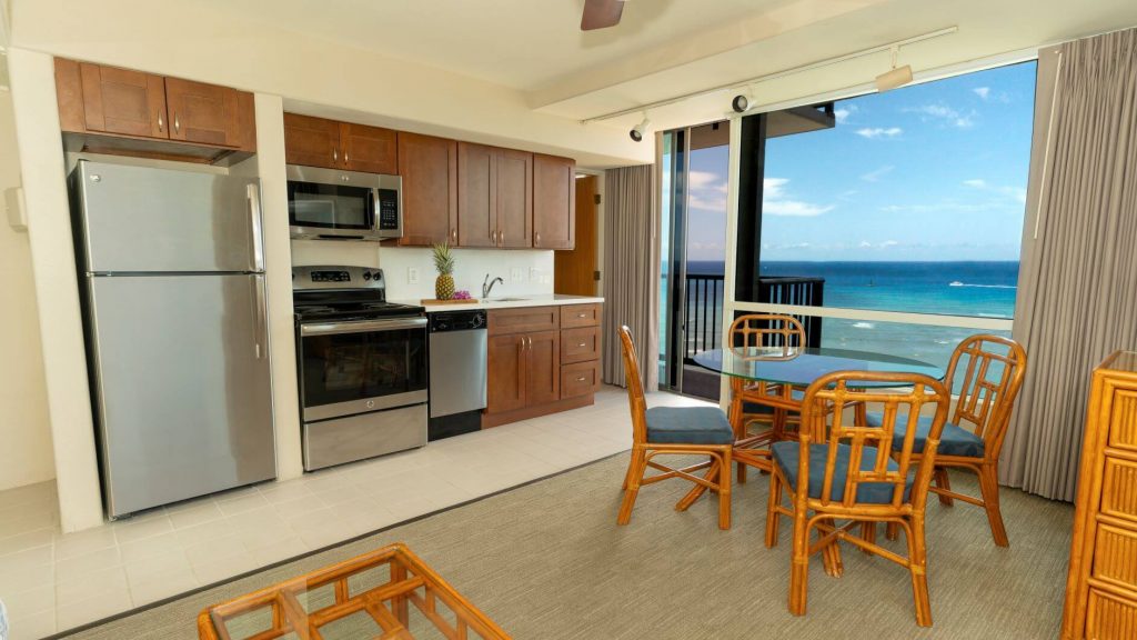Imperial Hawaii Resort Commercial